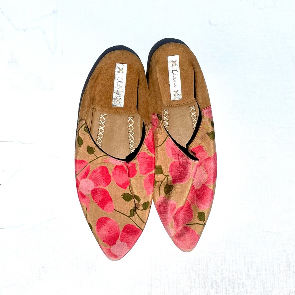 Beautifully handcrafted leather and fabric floral print mules.